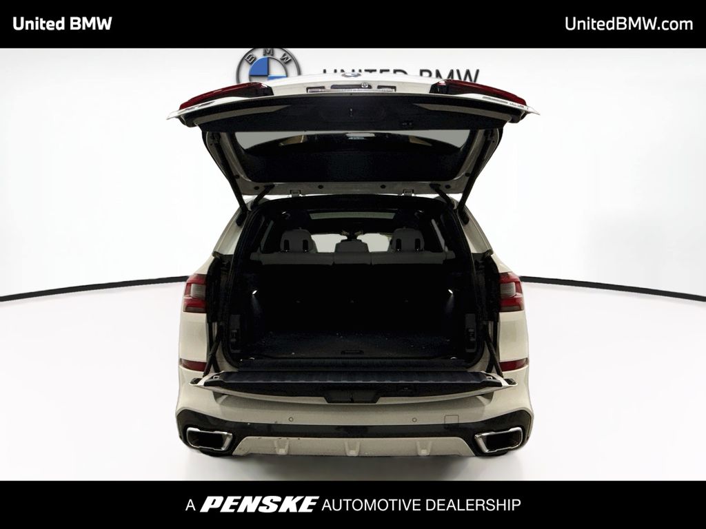 Thumbnail: 2023 BMW X5 - 21