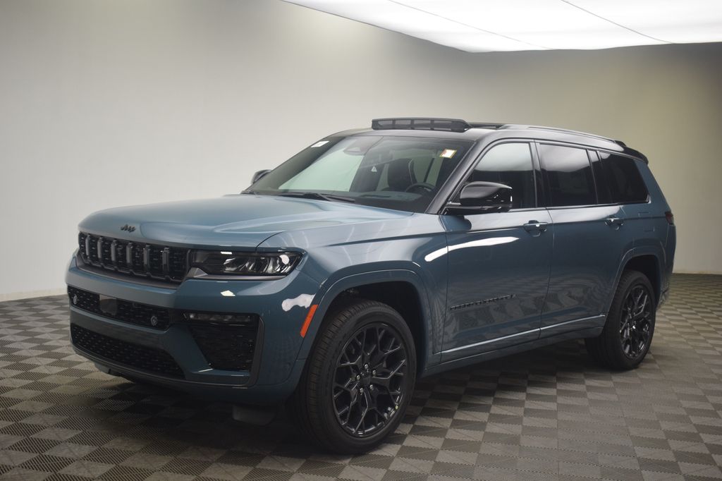 new 2026 Jeep Grand Cherokee L car, priced at $62,671