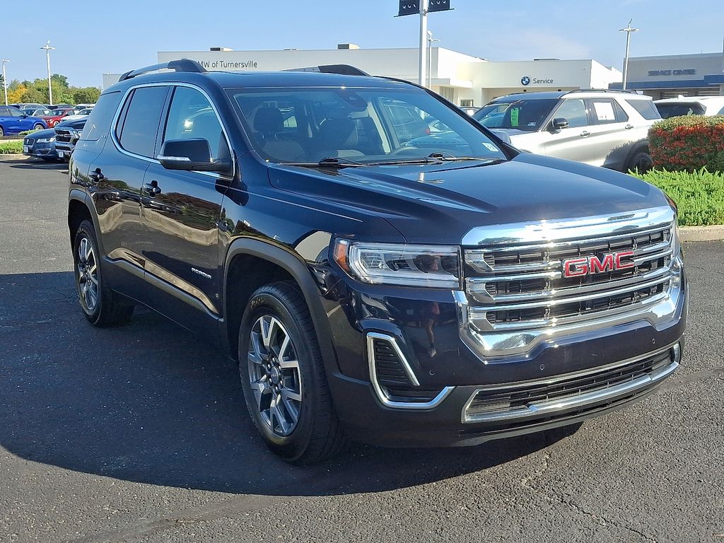 Thumbnail: 2022 GMC Acadia - 3