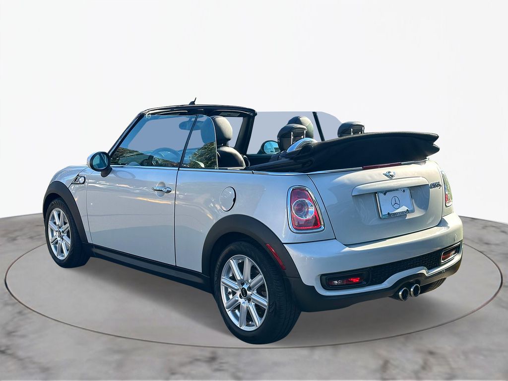 2014 MINI Cooper Base 11