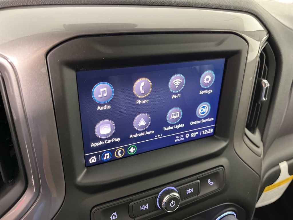 Thumbnail: 2026 Chevrolet Silverado 1500 - 27