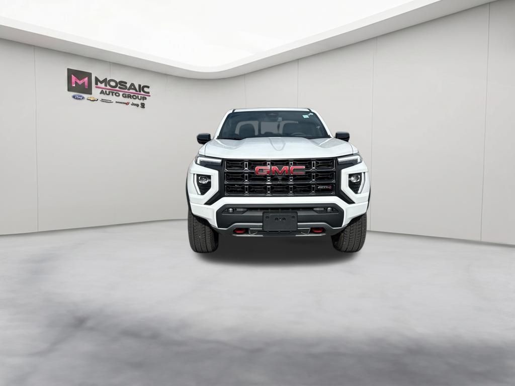 2024 GMC Canyon