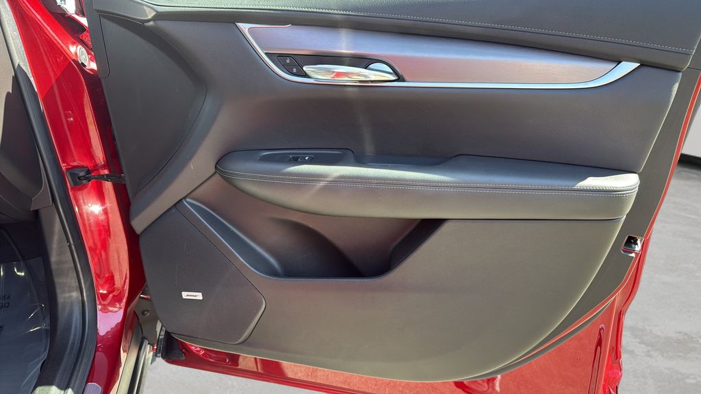 2022 Cadillac XT6