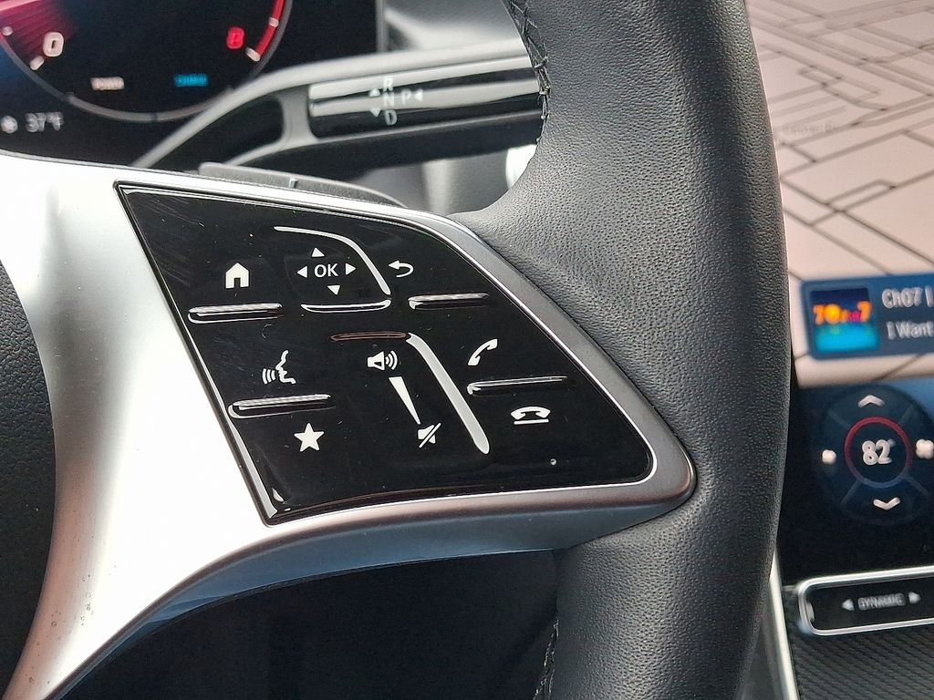 Thumbnail: 2024 Mercedes-Benz GLC - 22