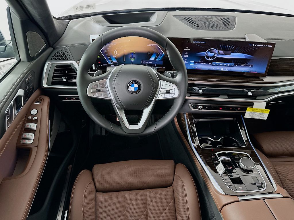 Thumbnail: 2026 BMW X7 - 19
