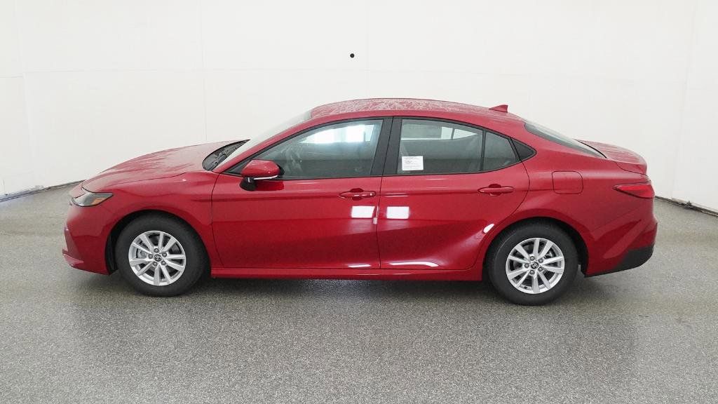 Thumbnail: 2025 Toyota Camry - 21
