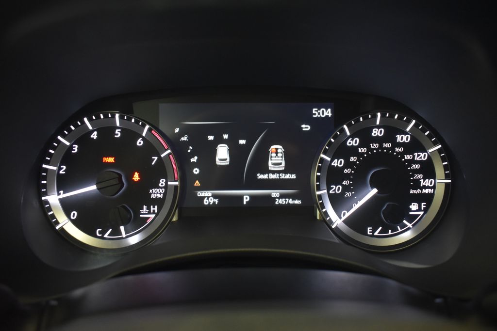 Thumbnail: 2023 Toyota Highlander - 25