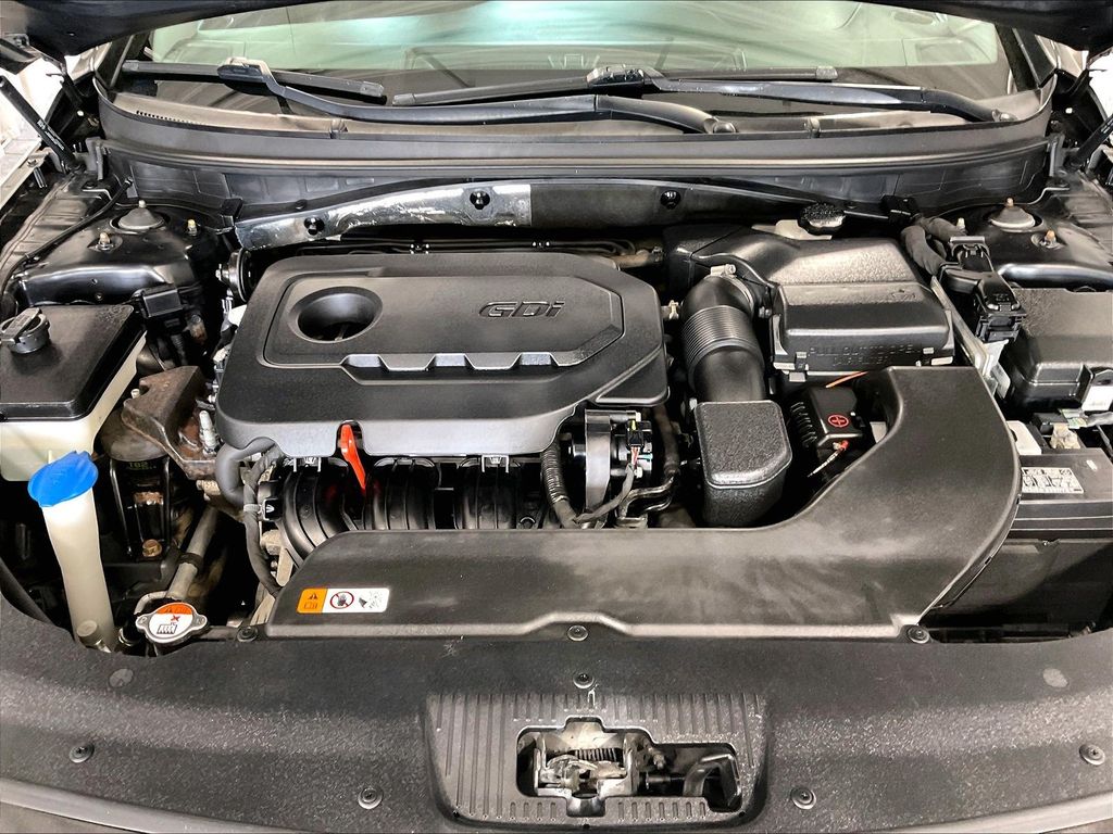 2016 Hyundai Sonata — photo 28