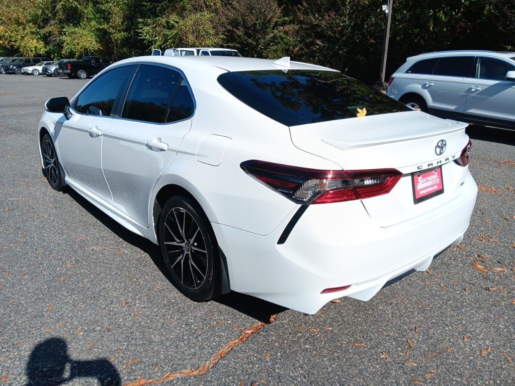 2022 Toyota Camry  3