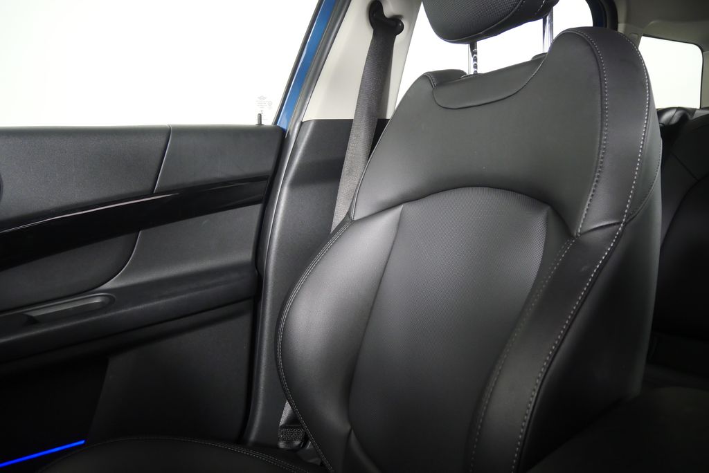 Thumbnail: 2019 MINI Cooper Countryman - 15