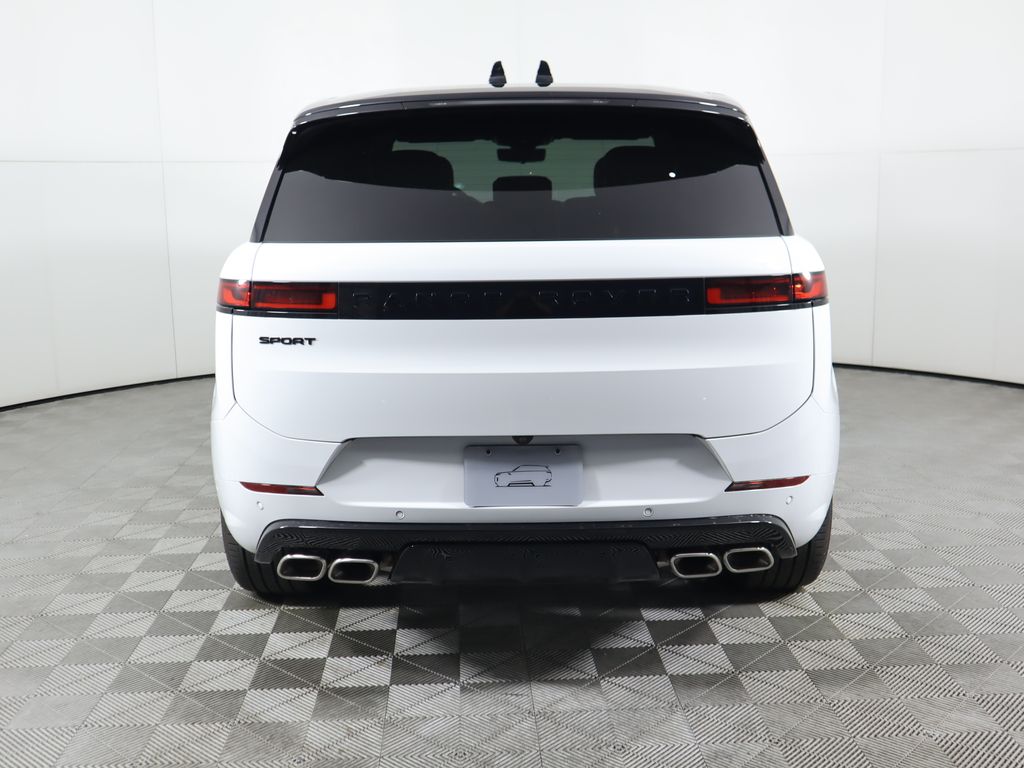 Thumbnail: 2025 Land Rover Range Rover Sport - 6