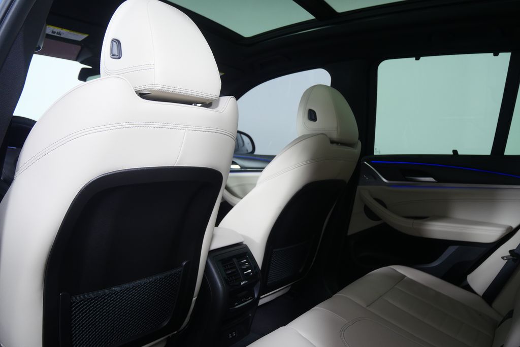 Thumbnail: 2023 BMW X3 - 18