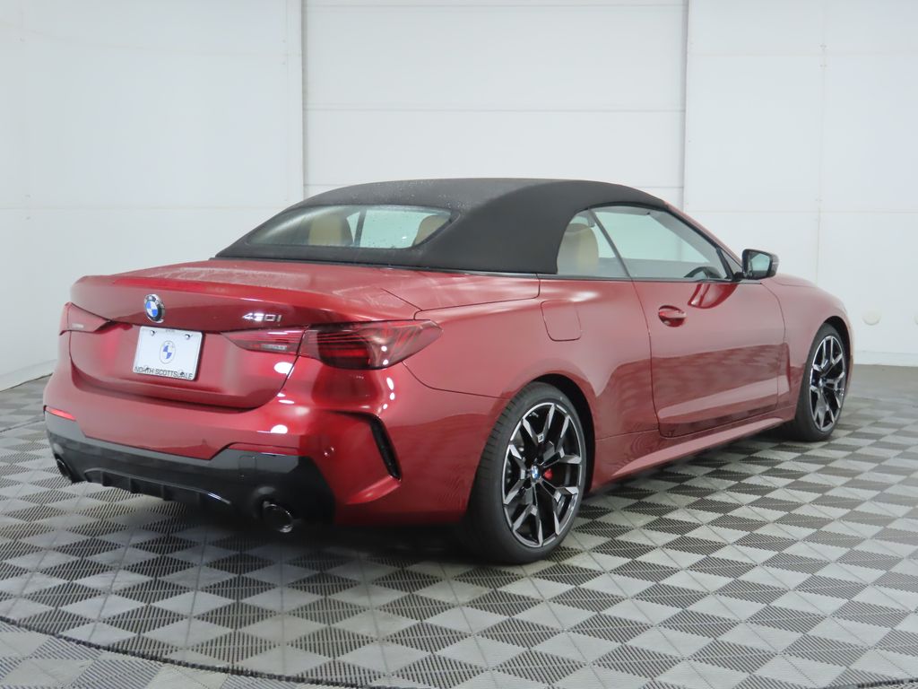 Thumbnail: 2026 BMW 4 Series - 13