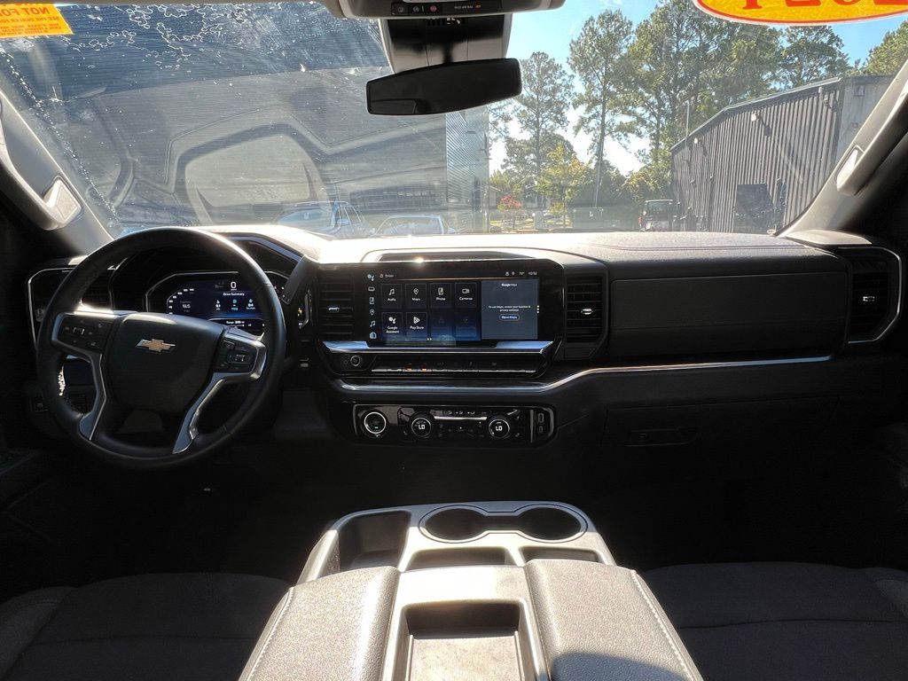 Thumbnail: 2024 Chevrolet Silverado 1500 - 10