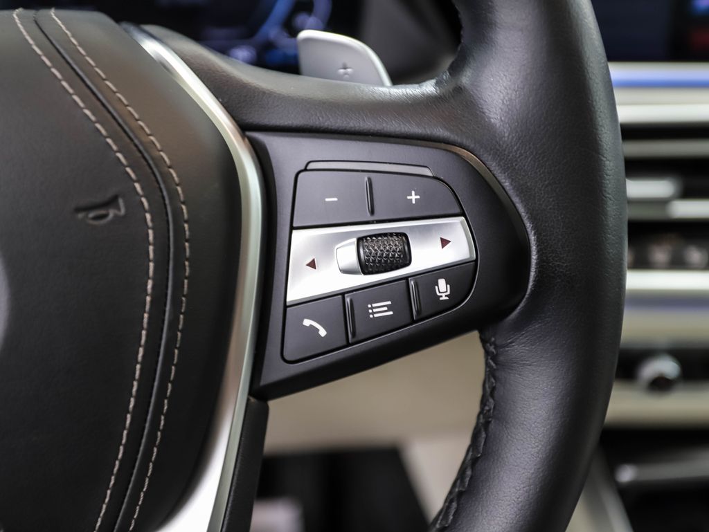 2022 BMW X5 xDrive45e 13