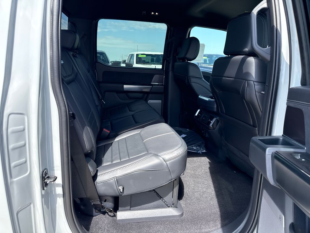 New 2026 White Ford Platinum image 24