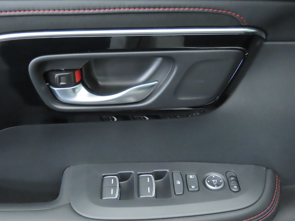 Thumbnail: 2025 Acura ADX - 24