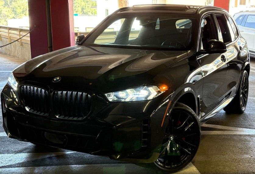 Black Sapphire Metallic 2025 BMW X5 sDrive40i RWD SUV / Crossover Rear-Wheel Drive 8-Speed Automatic