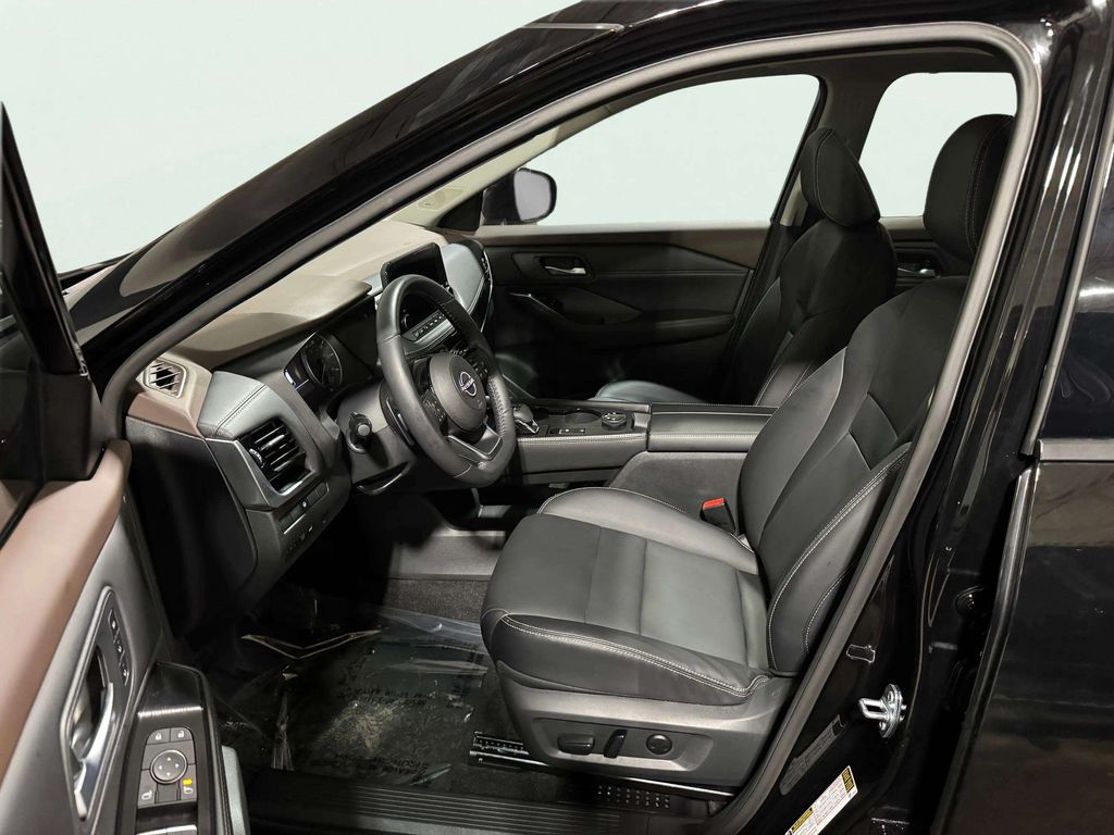 Certified Used 2023 Super Black Nissan SL image 24