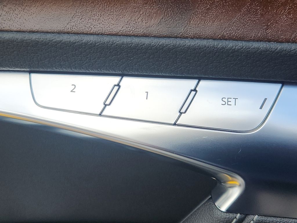 Thumbnail: 2019 Audi A6 - 27