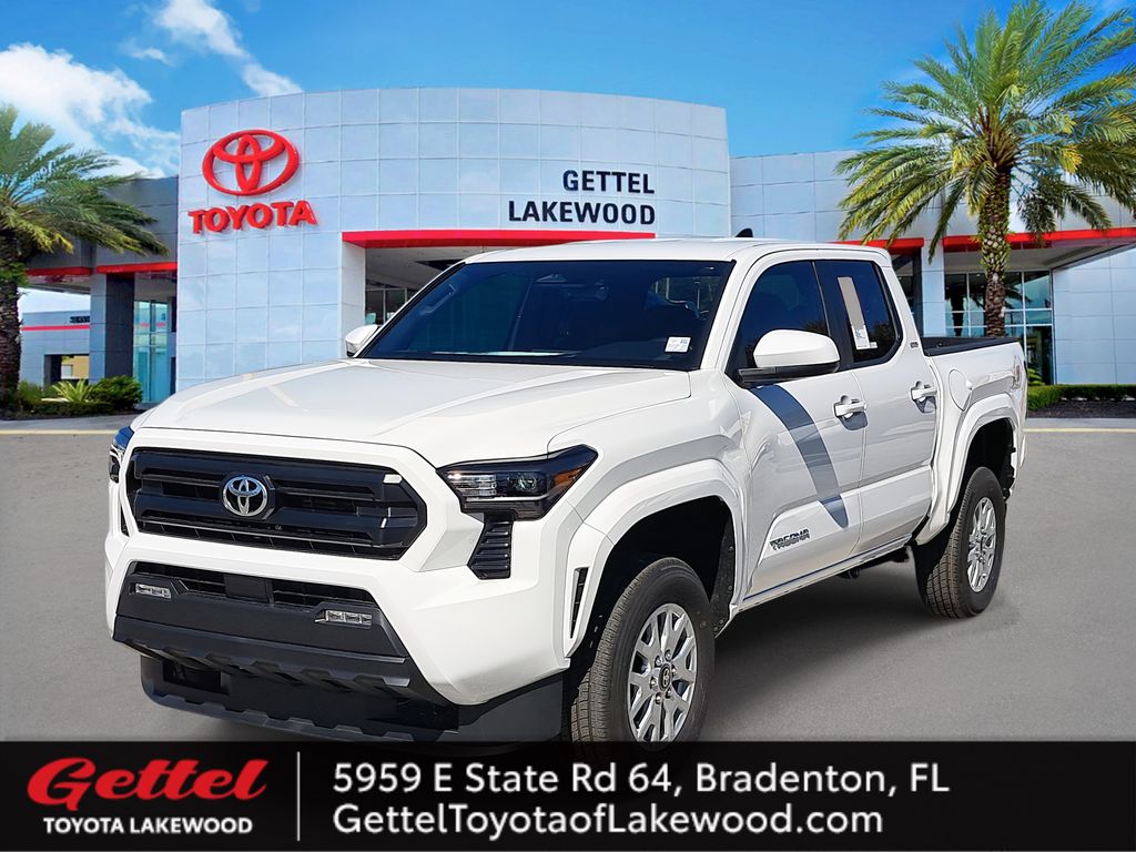 2025 Toyota Tacoma SR5's photo