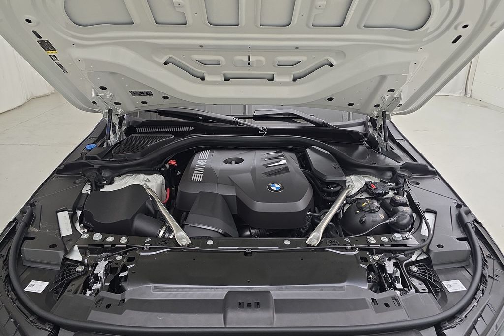 2026 BMW 5 Series 530i - Photo 32