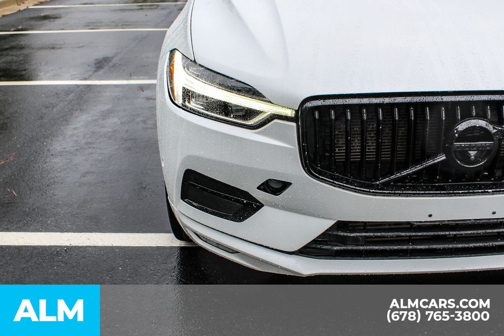 2021 Volvo XC60 T5 Inscription photo 10