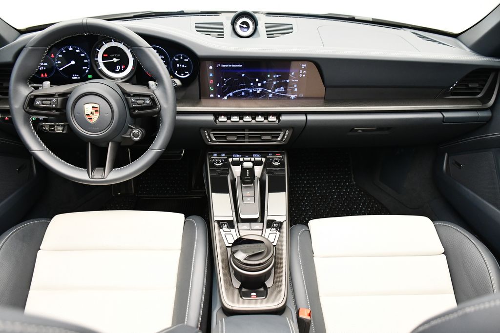 2023 Porsche 911 Targa 4S 28