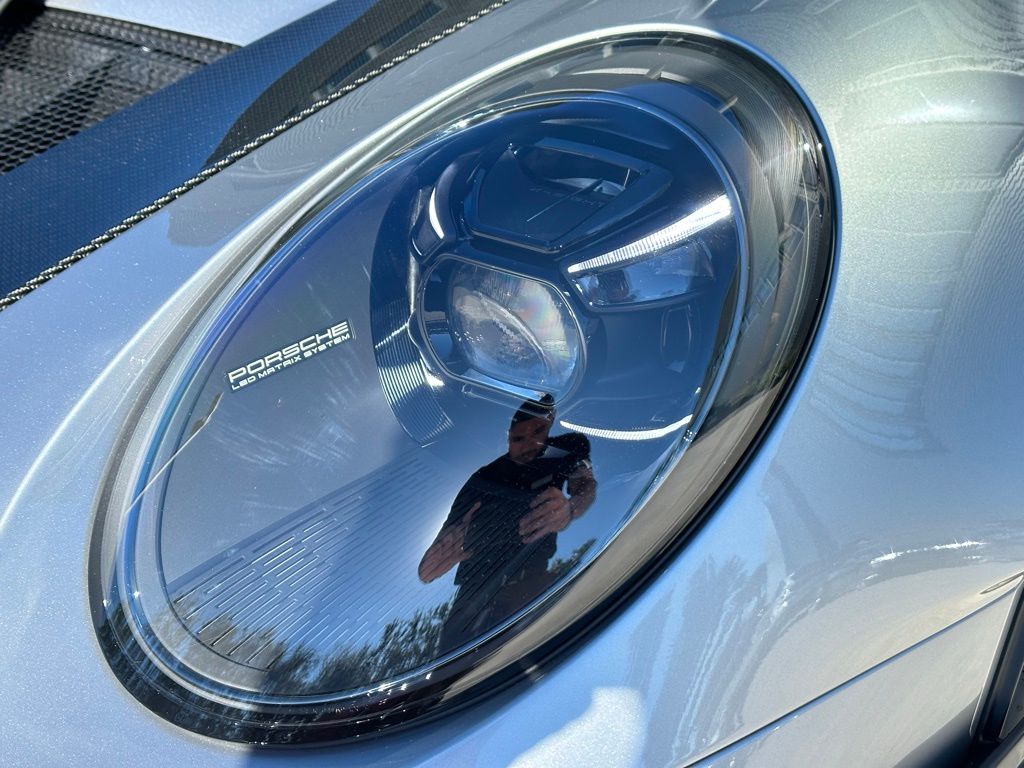 Thumbnail: 2025 Porsche 911 - 13