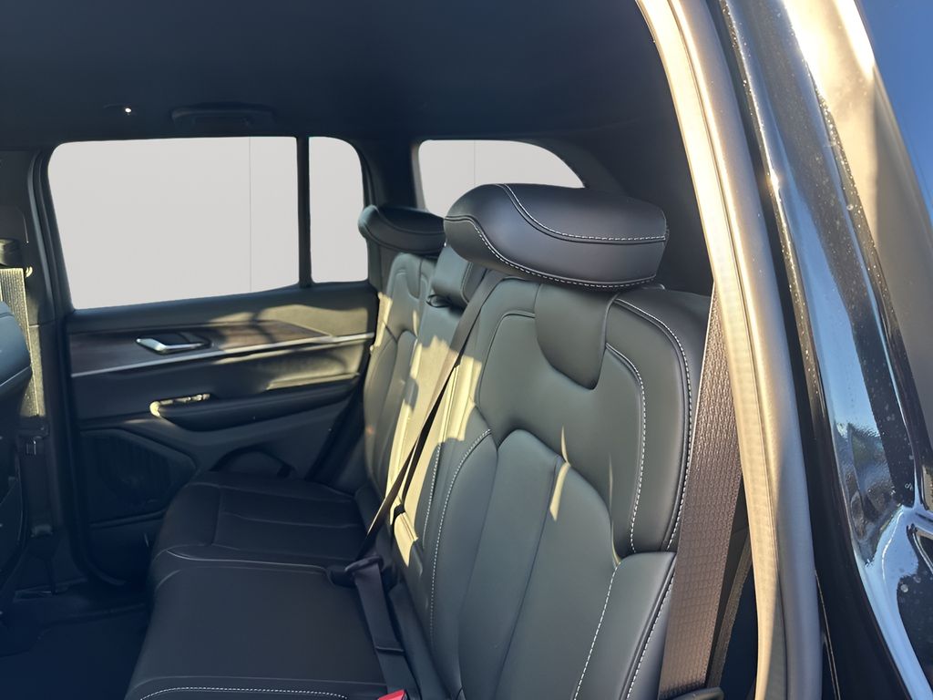 New Car 2025 Jeep Grand Cherokee  Limited For Sale Under $40,000 In Austin, Texas