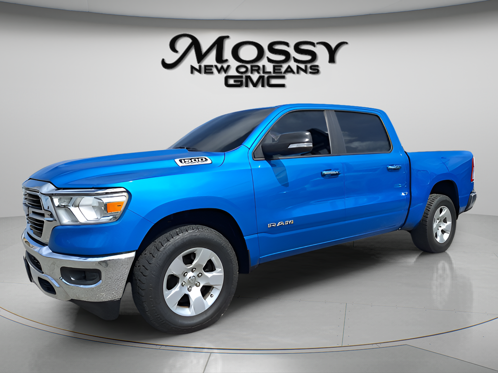 Hydro Blue Pearlcoat 2020 RAM 1500 Big Horn Crew Cab 4WD Pickup Truck Four-Wheel Drive 8-Speed Automatic
