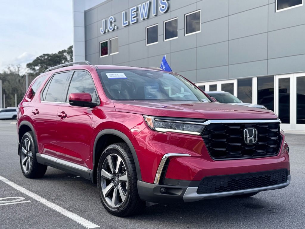 2024 Honda Pilot Touring AWD