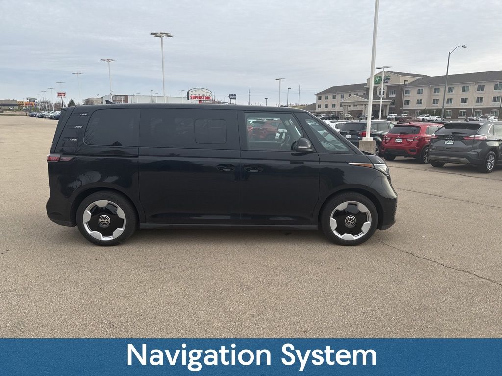 New 2025 Black Volkswagen PRO S image 2