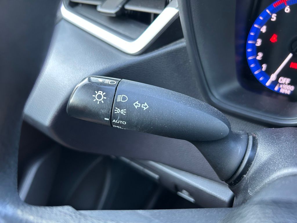 Thumbnail: 2022 Toyota Corolla - 21