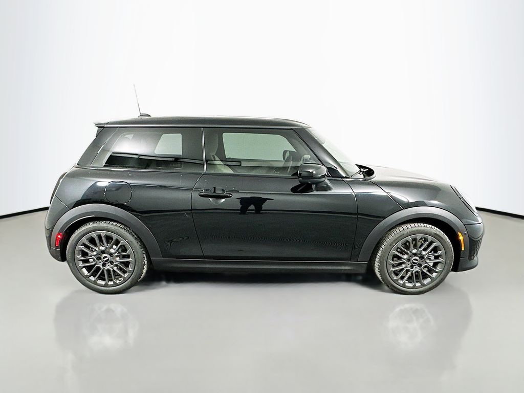 Thumbnail: 2026 MINI Cooper - 4