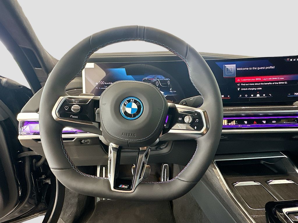 New 2026 Black BMW M70 image 9