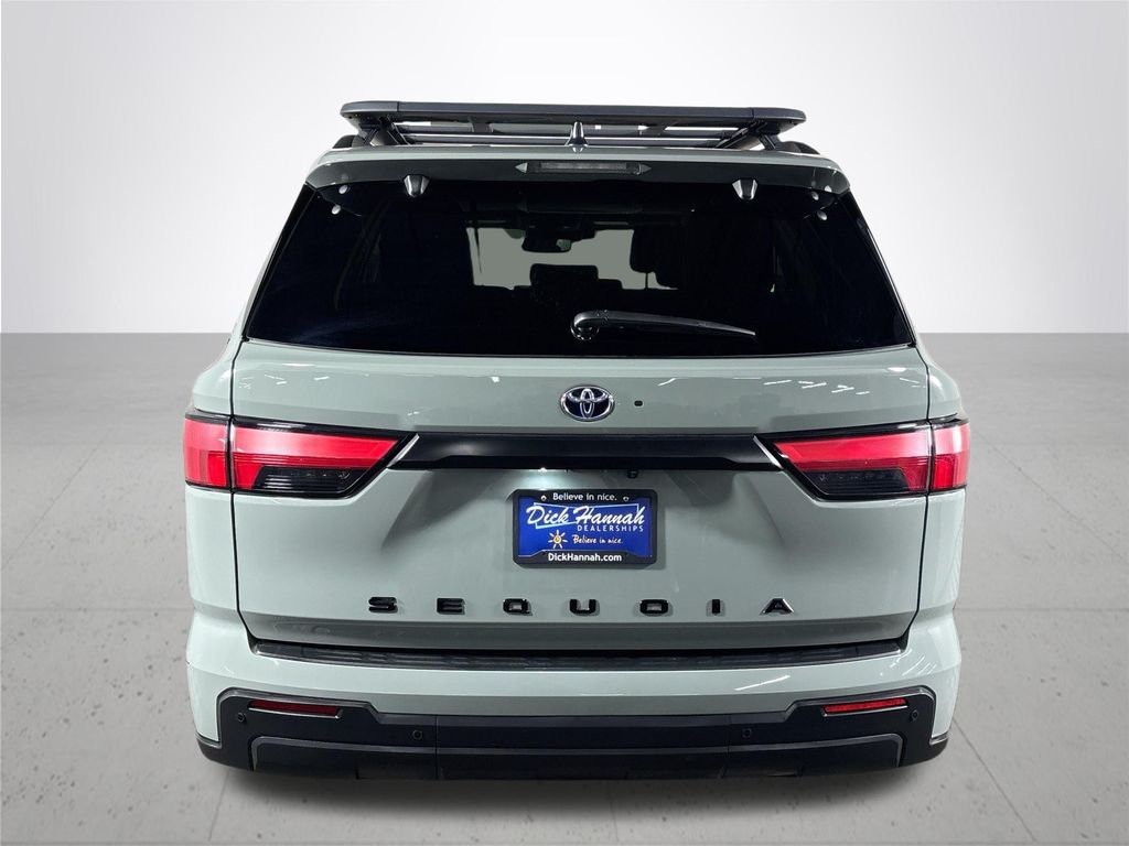 2024 Toyota Sequoia SR5