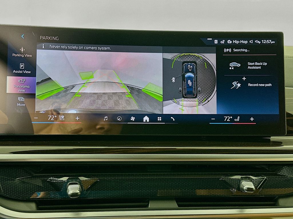 Thumbnail: 2026 BMW X7 - 13