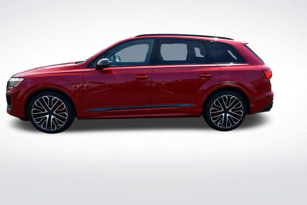 Thumbnail: 2026 Audi SQ7 - 2