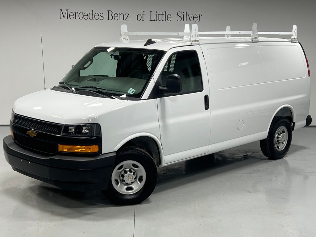 2025 Chevrolet Express Cargo 2500 RWD
