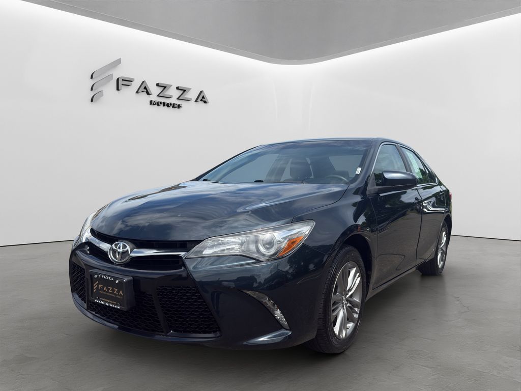Cosmic Gray Mica 2017 Toyota Camry Sedan Front-Wheel Drive 6-Speed Automatic