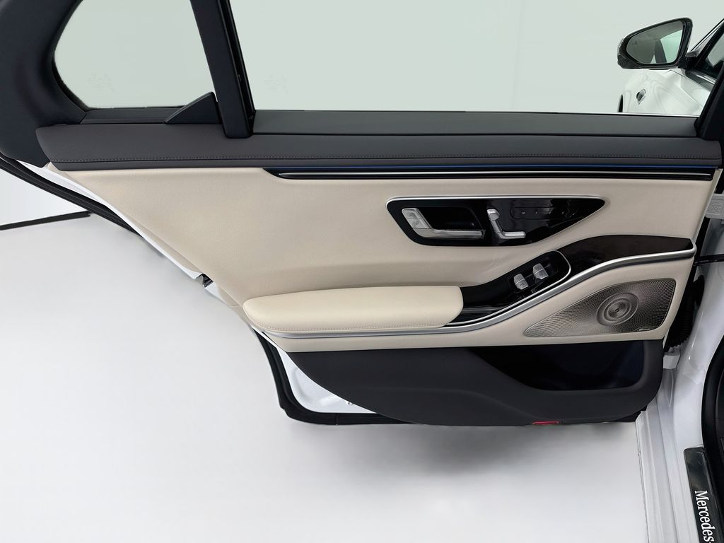 Thumbnail: 2027 Mercedes-Benz S-Class - 25