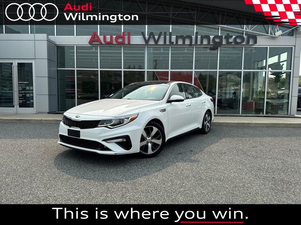 2019 Kia Optima S FWD   