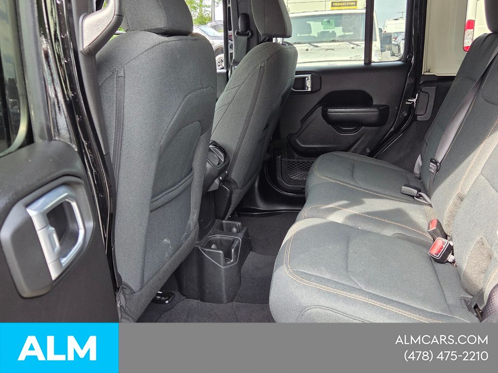 Used 2025 Black Jeep Sport S image 9