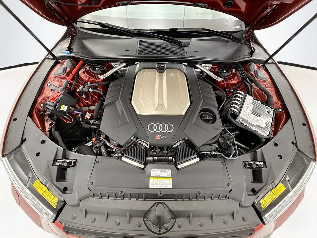 Thumbnail: 2025 Audi RS 7 - 28