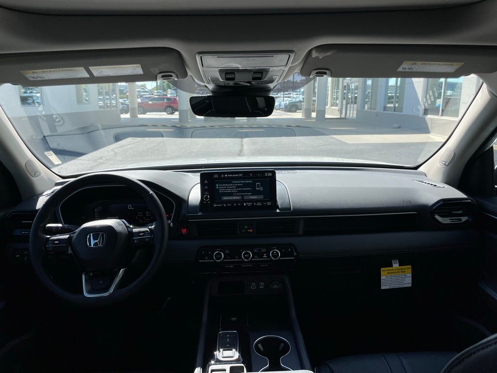 Thumbnail: 2025 Honda Pilot - 10