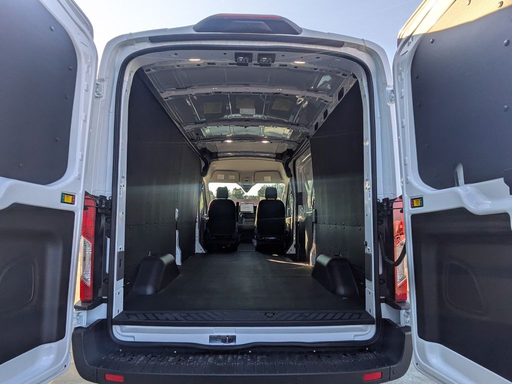 2026 Ford Transit-250 Cargo Van 