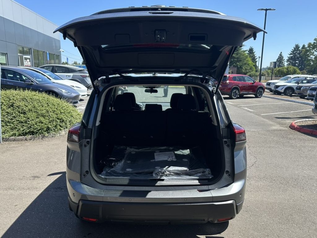 2025 Nissan Rogue S
