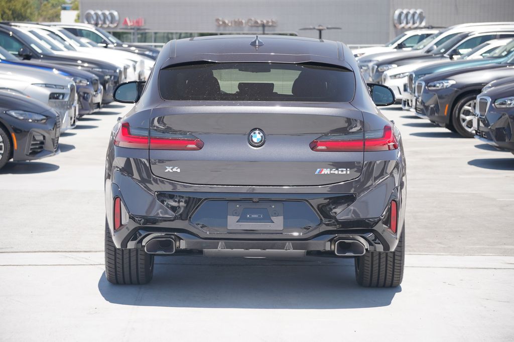 2024 BMW X4 M40i 6