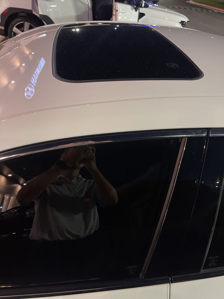 Thumbnail: 2021 Lexus IS - 10